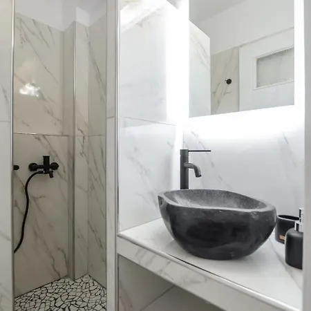 Simos Luxury * Naxos City