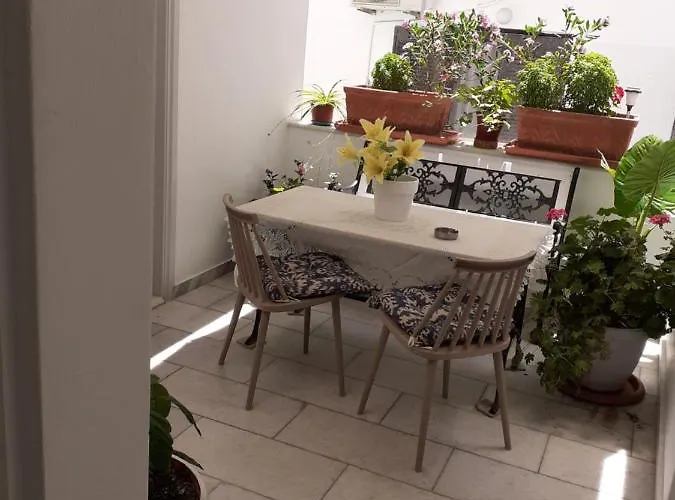 Simos Luxury Apartamento *