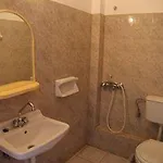 Simos Luxury *