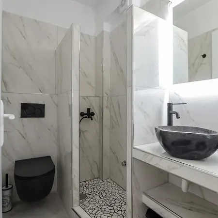 Simos Luxury *