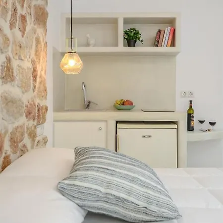 Simos Luxury *