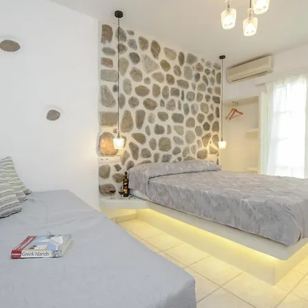 Simos Luxury * Naxos City