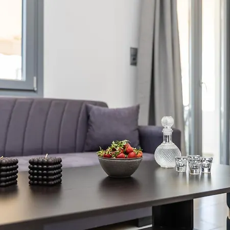 Simos Luxury Apartment Naxos City