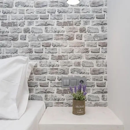 아파트 Simos Luxury