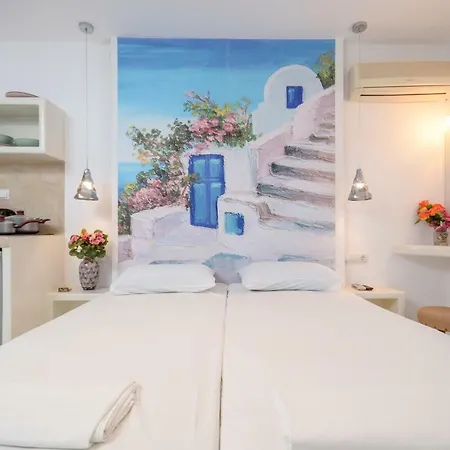 Simos Luxury * Naxos City